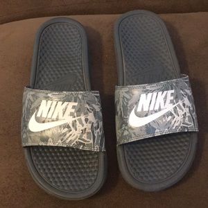 BENASSI just do it slide